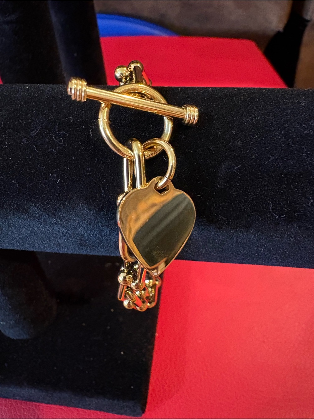 Shiny Gold Heart Toggle Bracelet